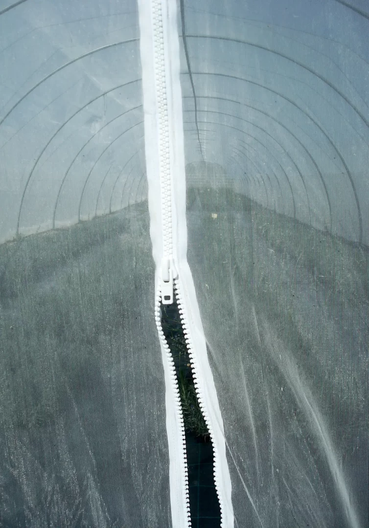 Fermeture-eclair-serre-confection-filet